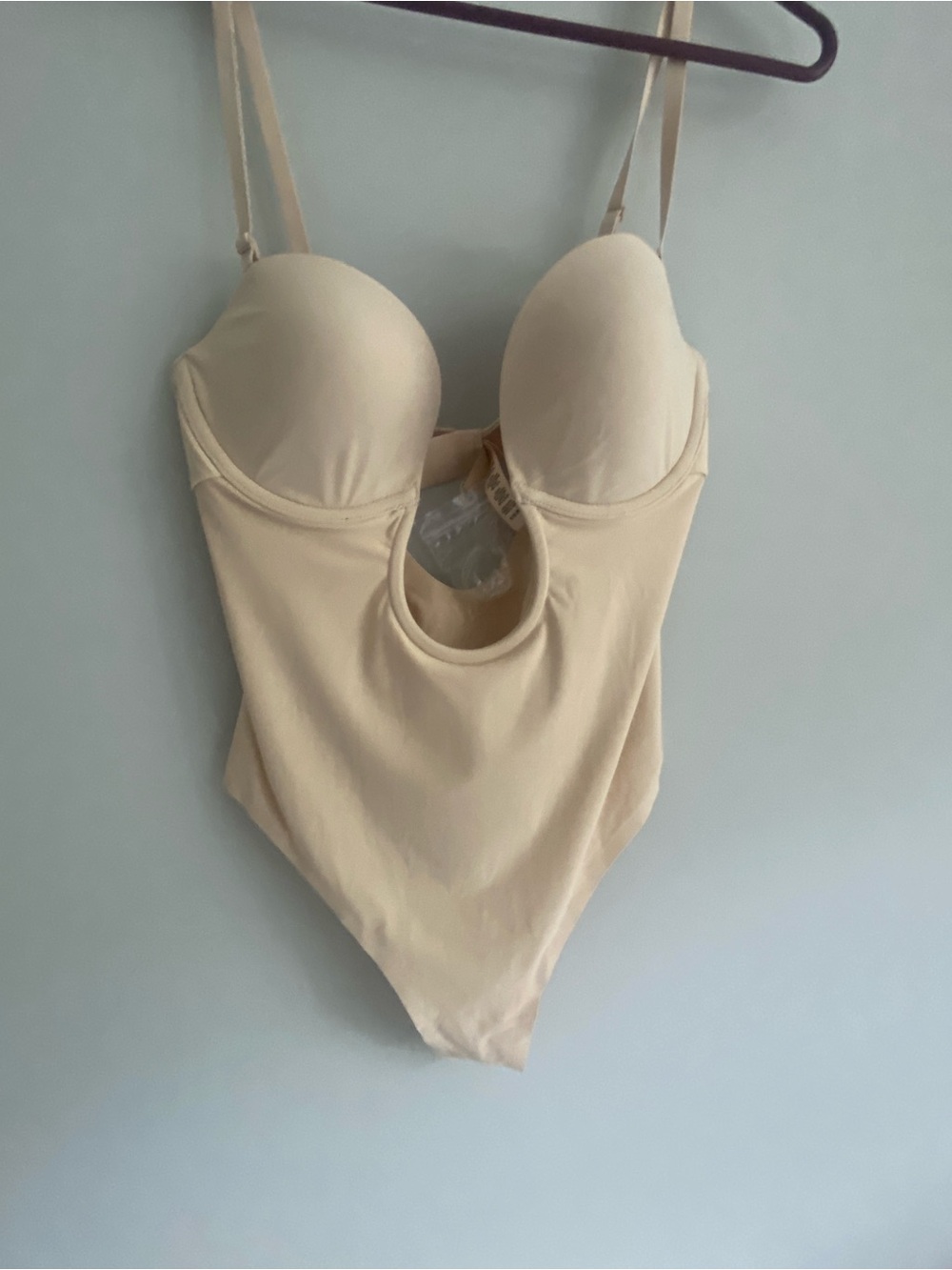 SKIMS Nude Beige Seamless Bodysuit